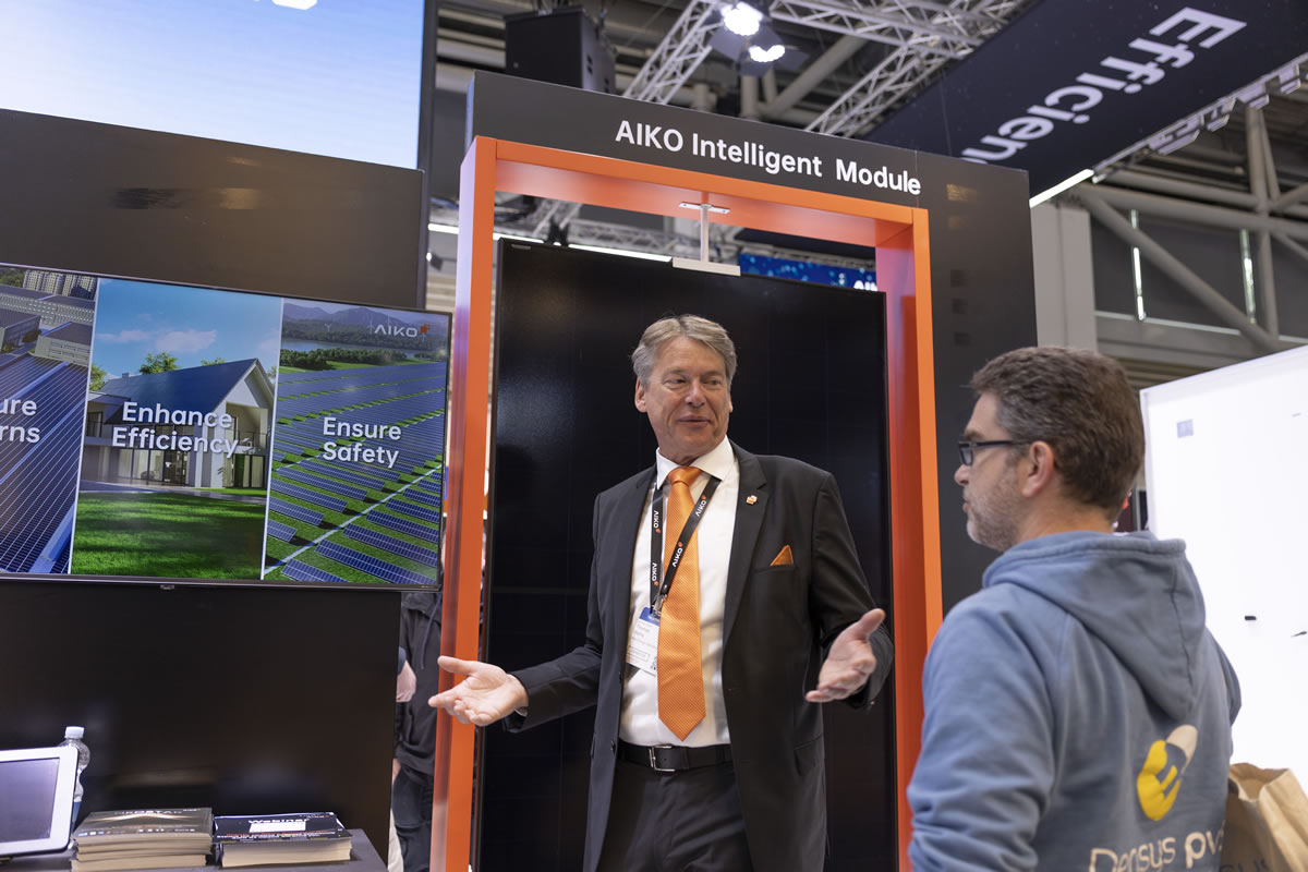 优德88携“黑科技”新品亮相Intersolar展